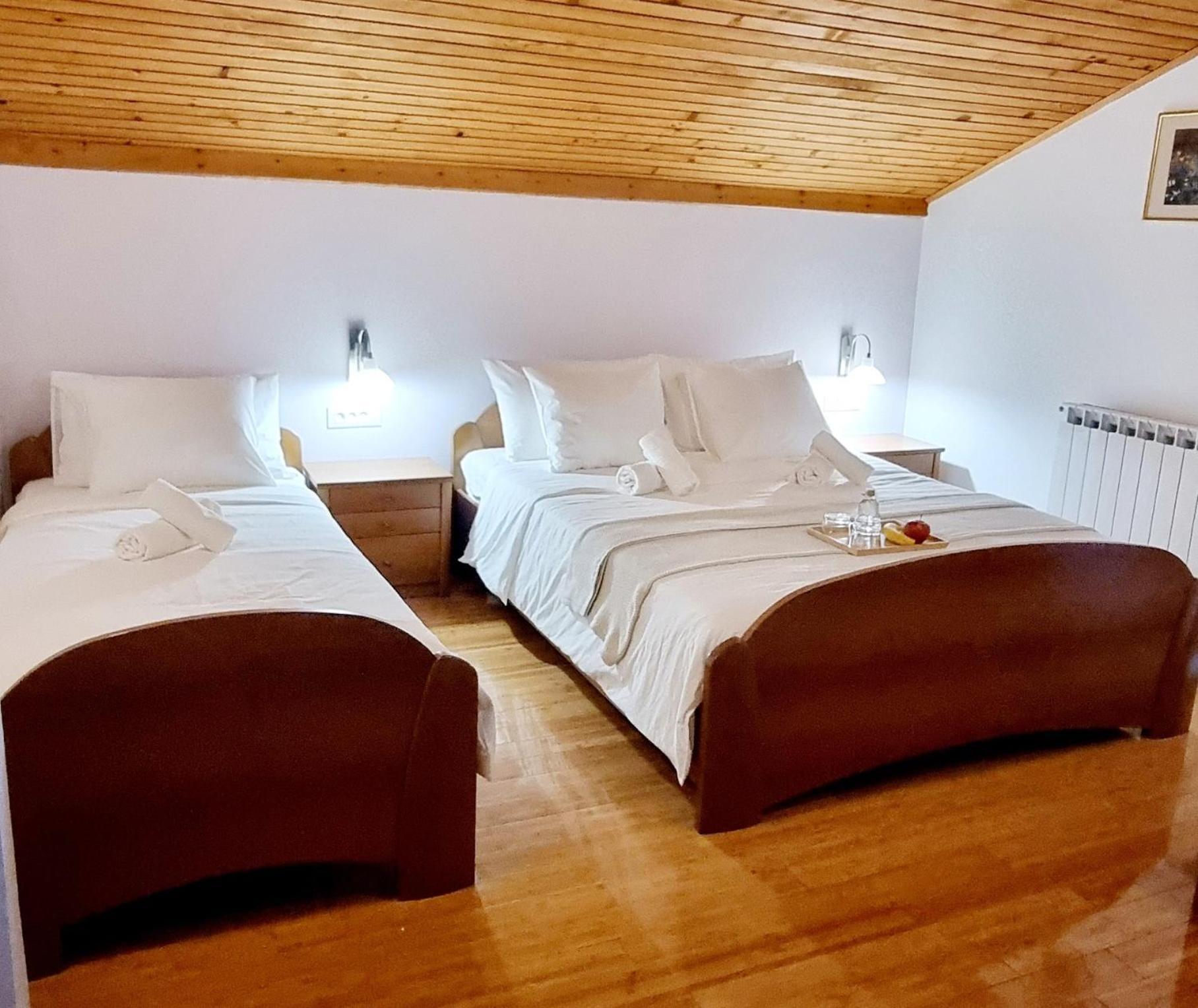 Nadija Rooms 冯塔纳 外观 照片