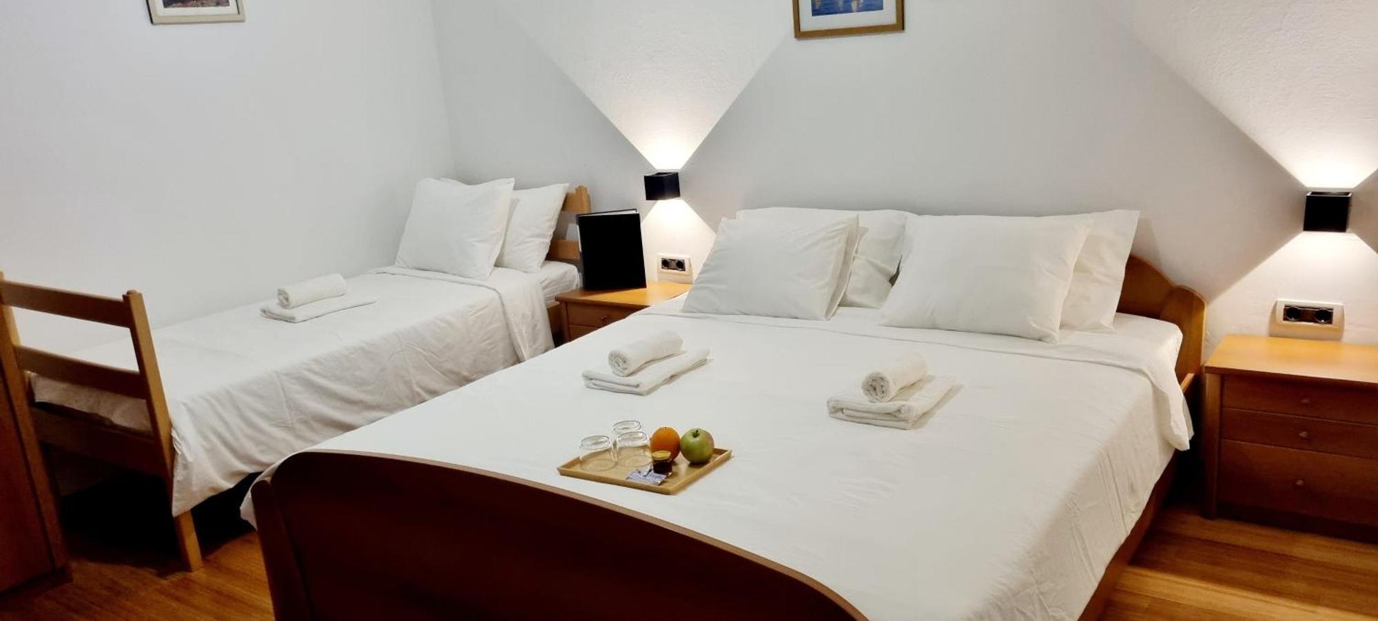 Nadija Rooms 冯塔纳 外观 照片
